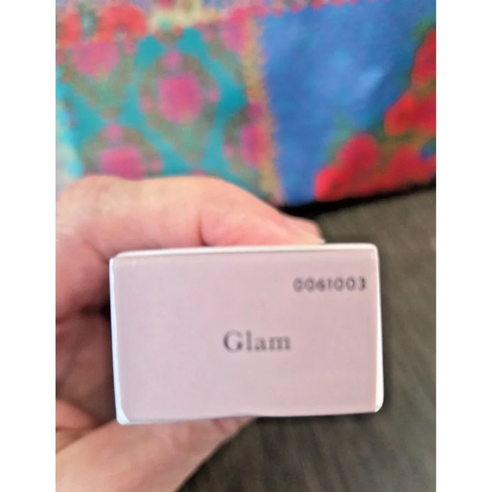 LAURA GELLER SWIPE-N-LINE Instant Eye PerfectIng Stick GLAM Eyeshadow Liner Plum